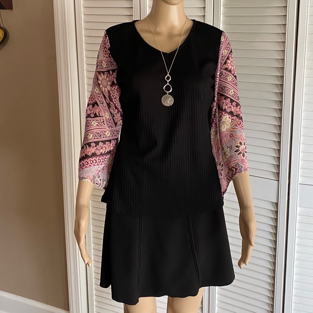 Cure SHIRT SZ SM NWT‎